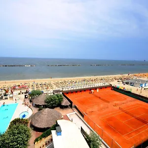 Grand Azzurra Club Lido Adriano